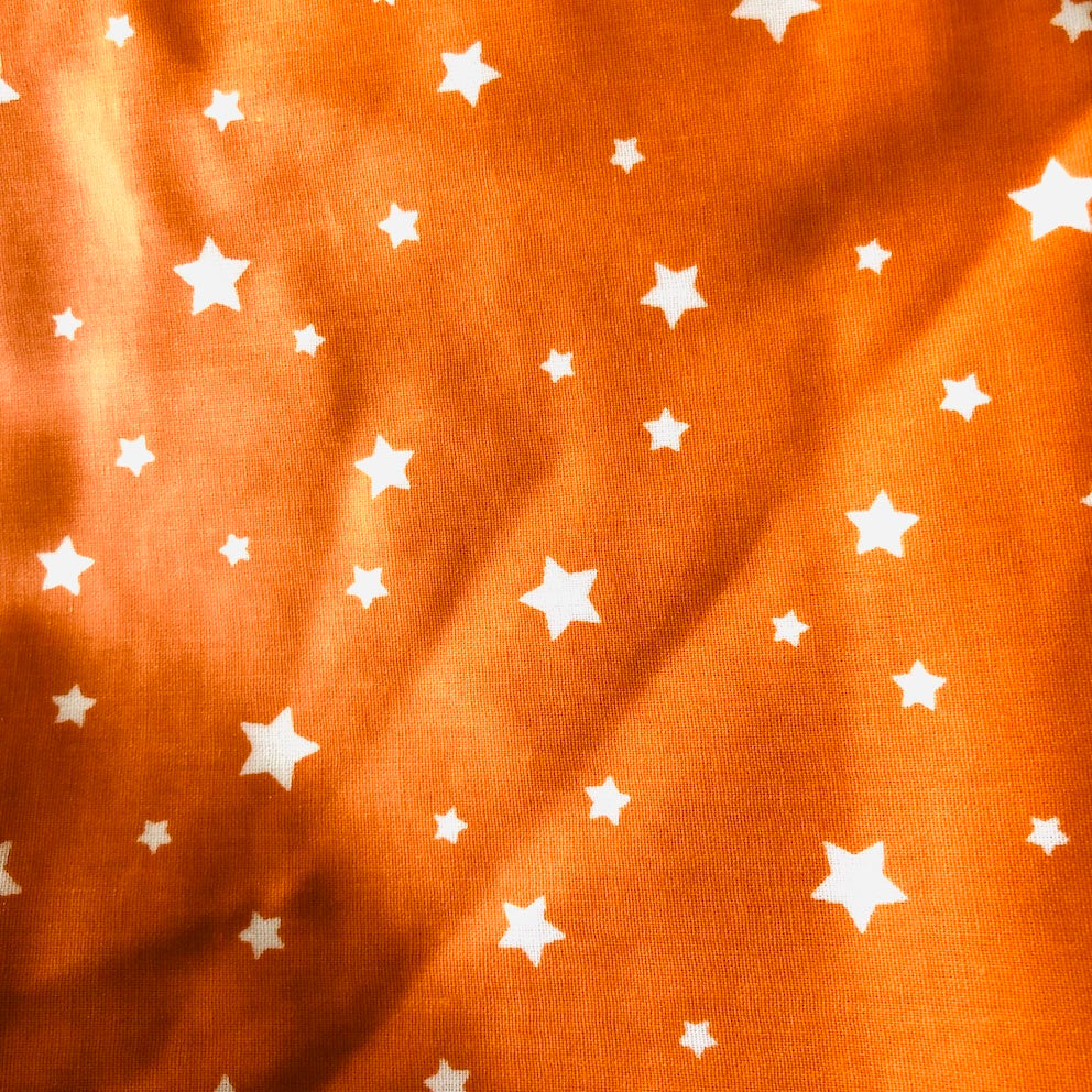 14-Enduit orange etoiles