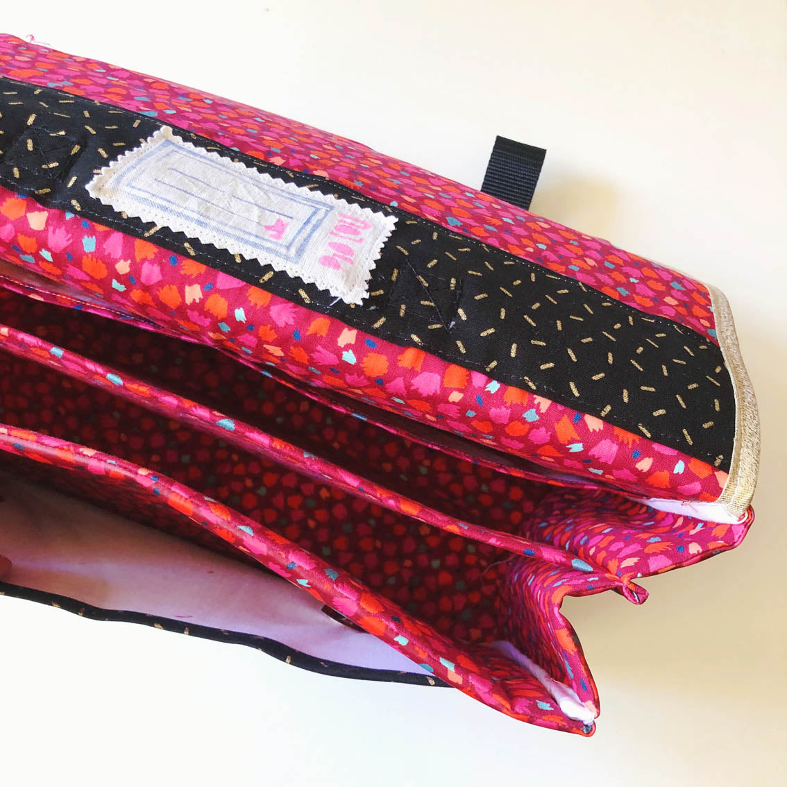Cartable CP/primaire renforcé et léger Noir doré rose
