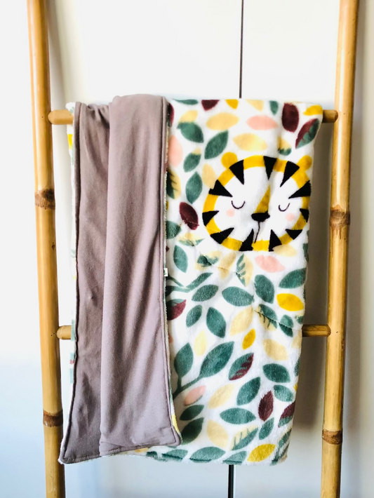 Couverture beige lion