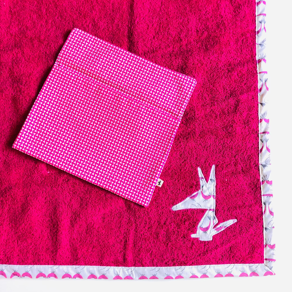 tapis a langer nomade rose crevettes